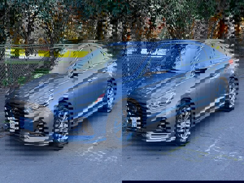 Used 2018 Hyundai Sonata Limited w/ Limited Ultimate Package 03 image 1