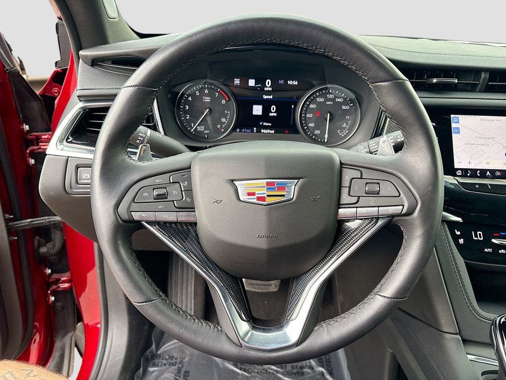 Used 2024 Cadillac XT6 Sport w/ Technology Package image 11