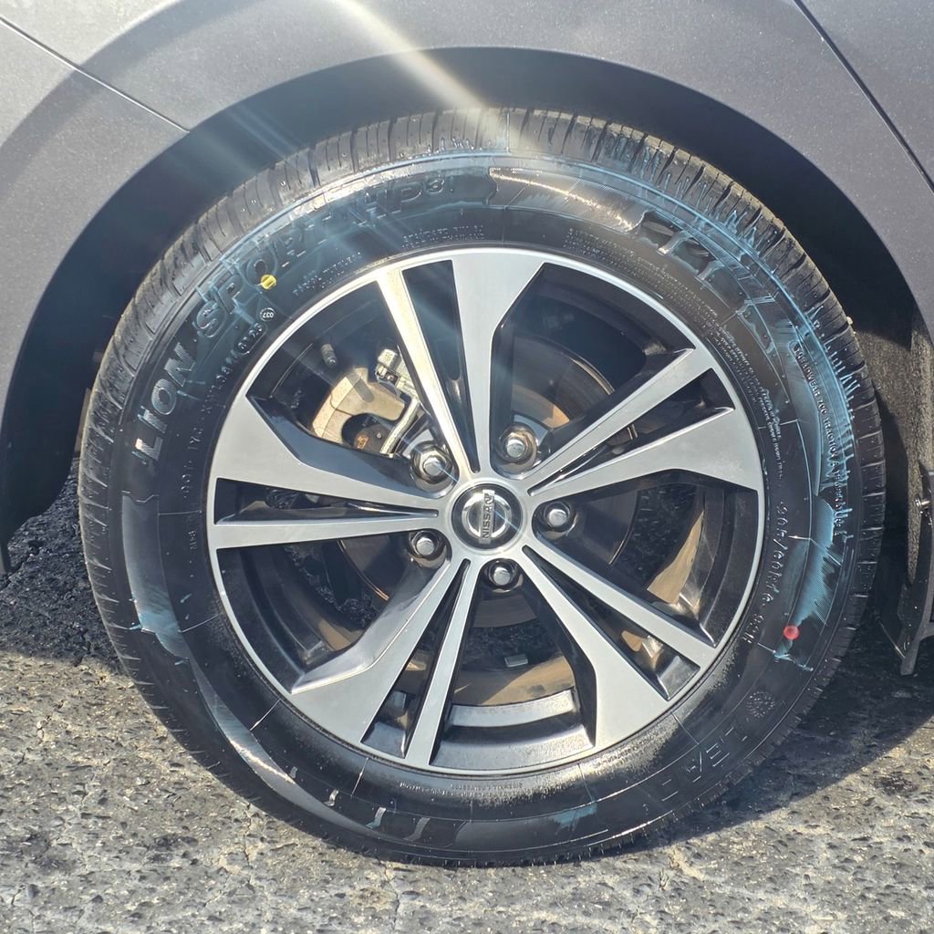 Used 2022 Nissan Sentra SV w/ All-Weather Package image 10