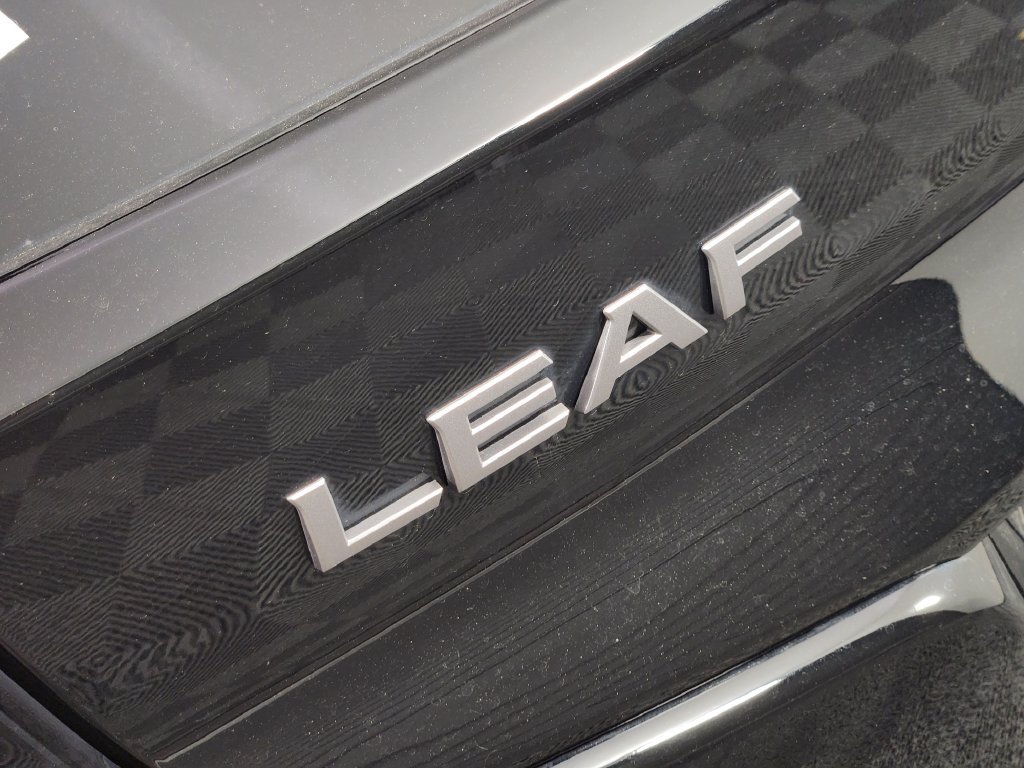 Used 2025 Nissan Leaf S FWD image 10