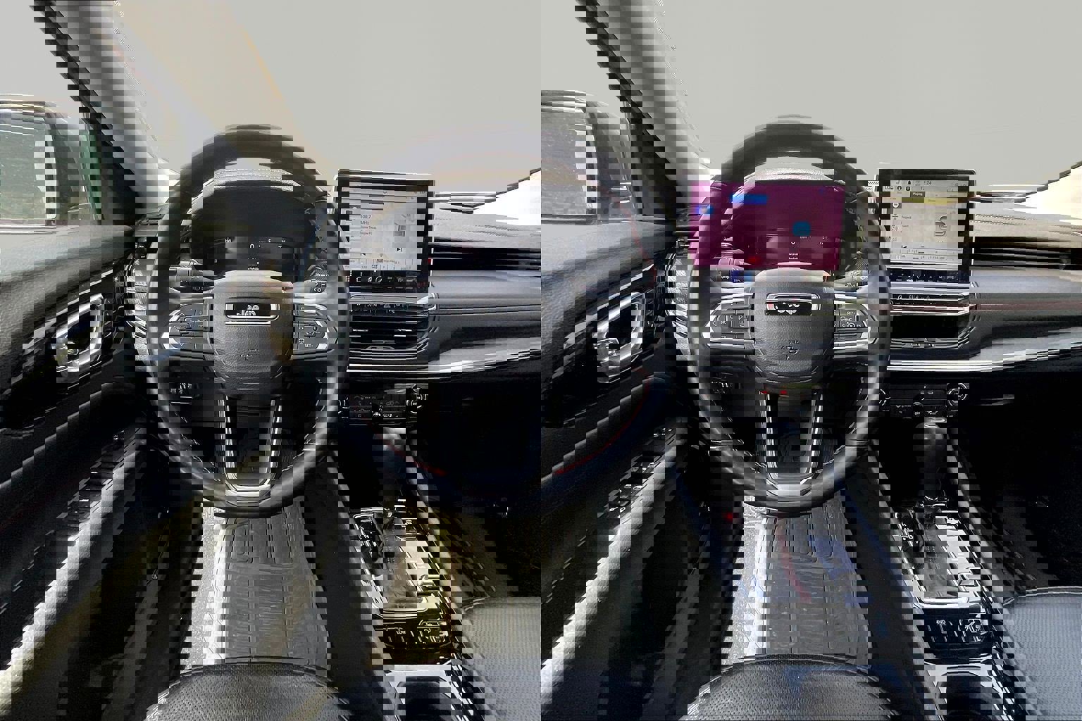 Used 2022 Jeep Compass Trailhawk w/ Trailhawk Elite Group AWD/4WD image 8