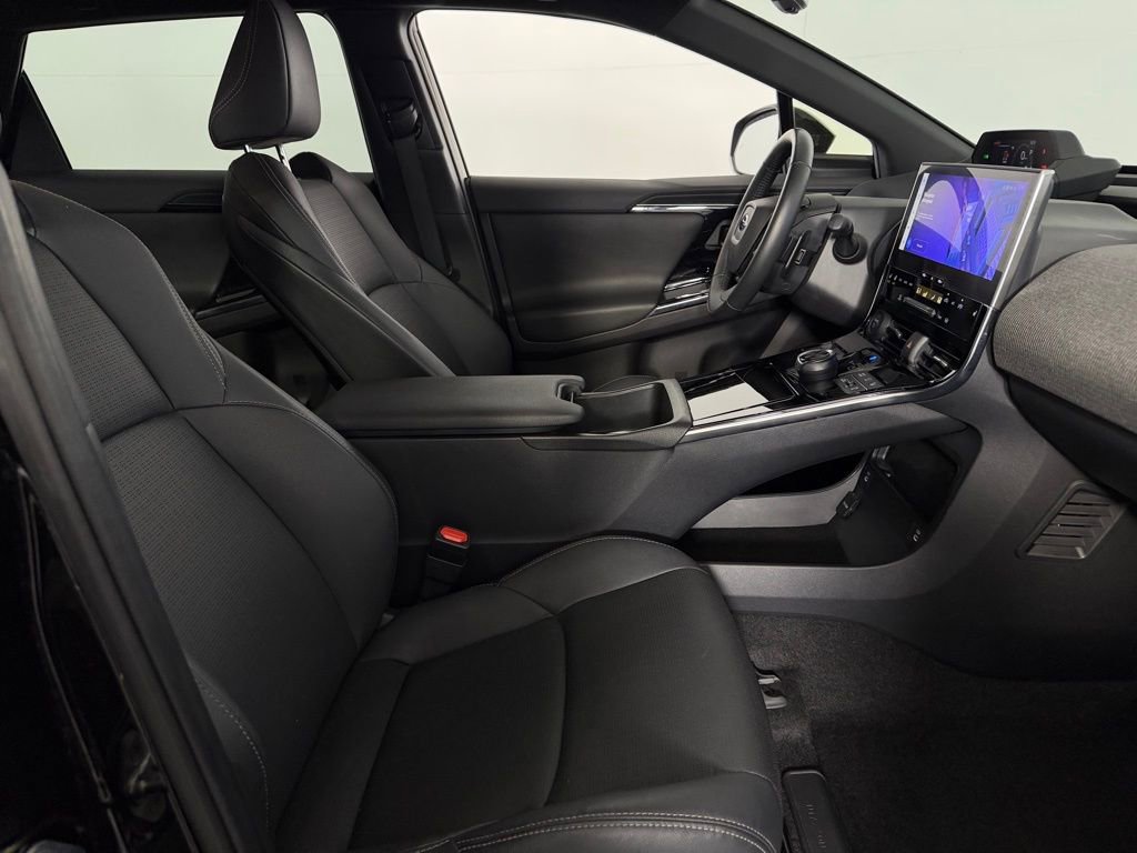Used 2023 Subaru Solterra AWD image 34