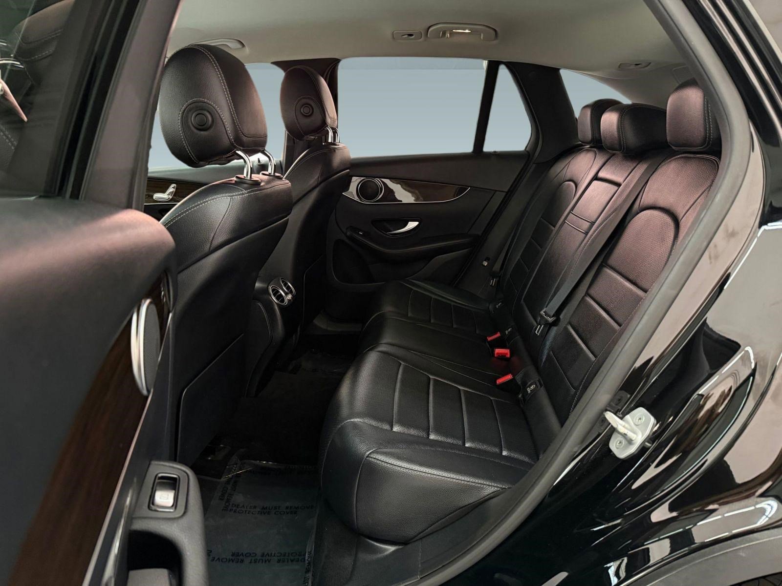 Used 2016 Mercedes-Benz GLC 300 image 12