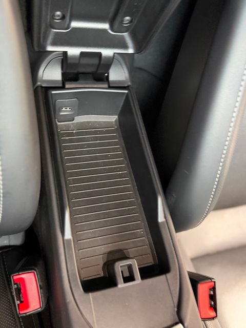 Used 2024 Porsche 718 Cayman RWD image 31