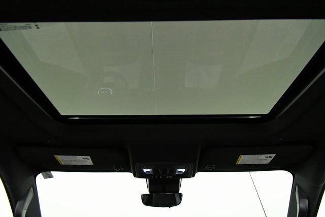 Used 2024 GMC Sierra 3500 AT4 w/ AT4 Premium Plus Package image 25