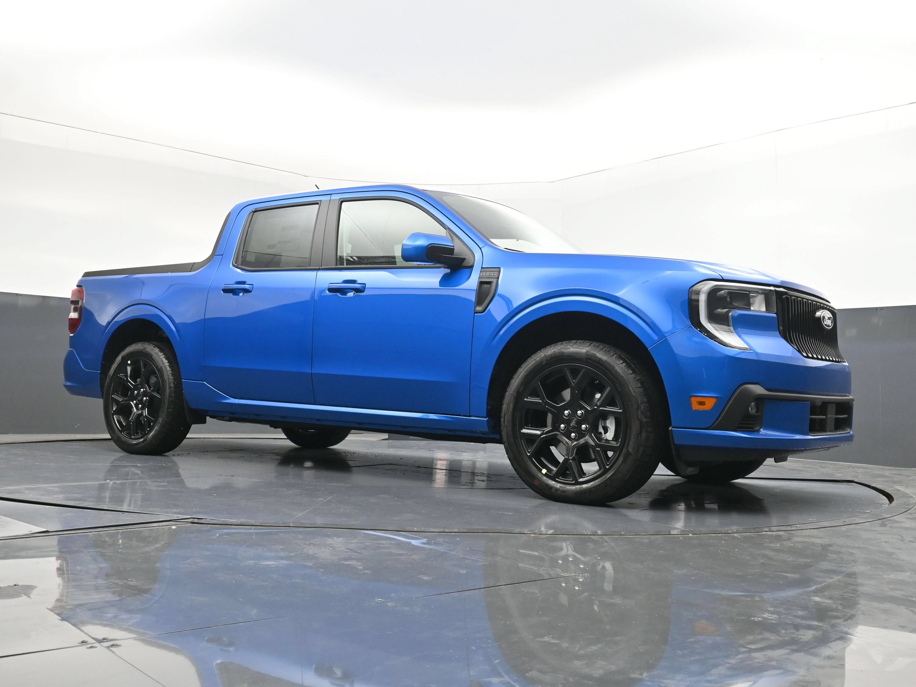New 2026 Ford Maverick Lobo AWD/4WD image 10