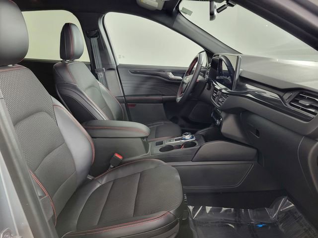 Used 2023 Ford Escape ST-Line Elite AWD/4WD image 18