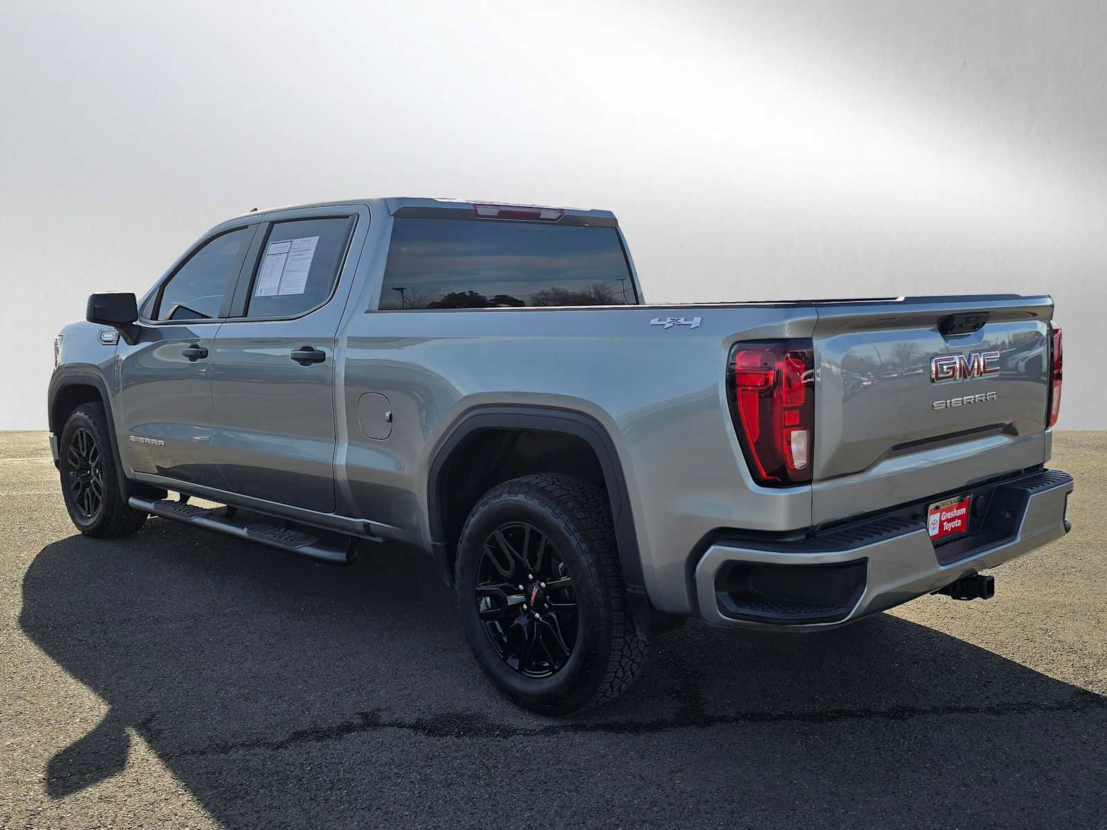Used 2025 GMC Sierra 1500 Pro w/ Graphite Edition image 6