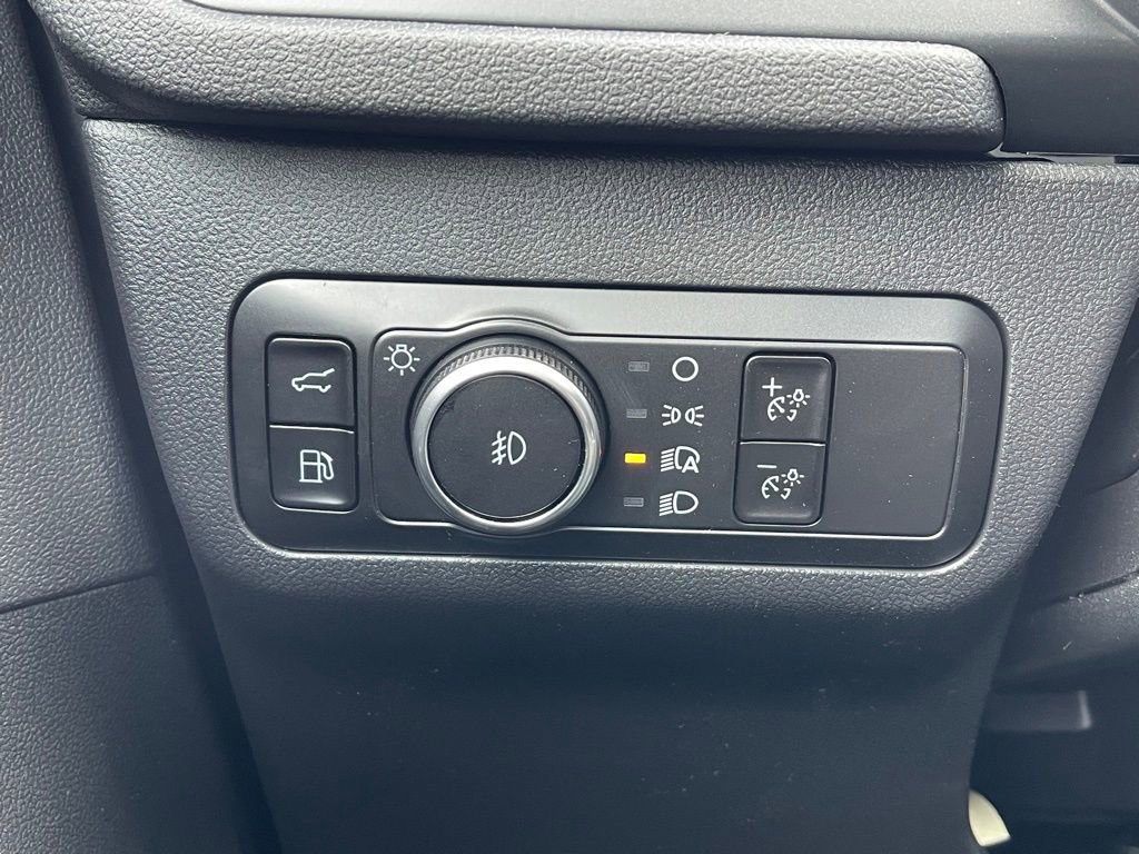 New 2025 Ford Escape SE w/ PHEV Premium Package image 18