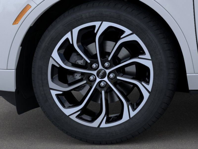 New 2026 Lincoln Nautilus Reserve image 19