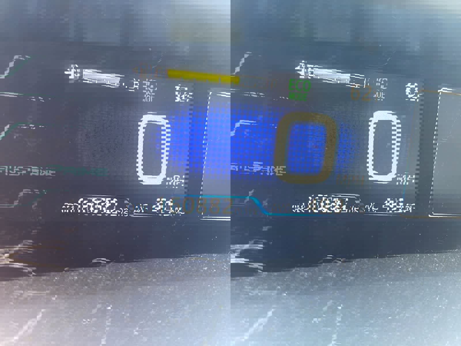 Used 2018 Toyota Prius Prime Plus FWD image 3