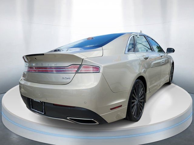Used 2017 Lincoln MKZ Reserve image 4