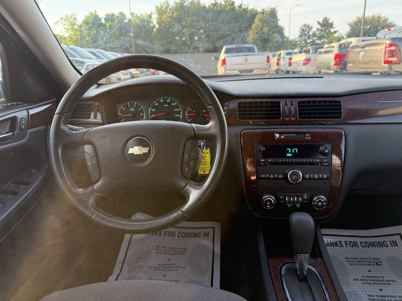 Used 2010 Chevrolet Impala LT FWD image 21