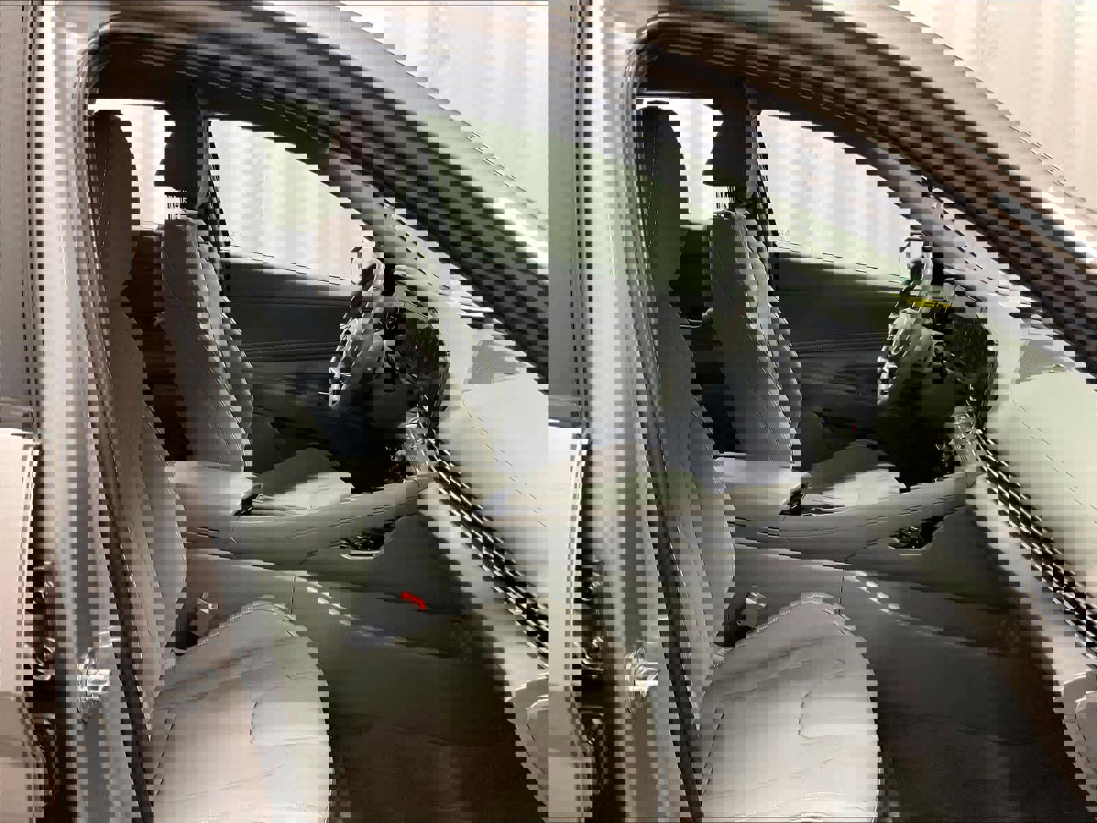 Used 2023 Hyundai Elantra SEL w/ Convenience Package image 11