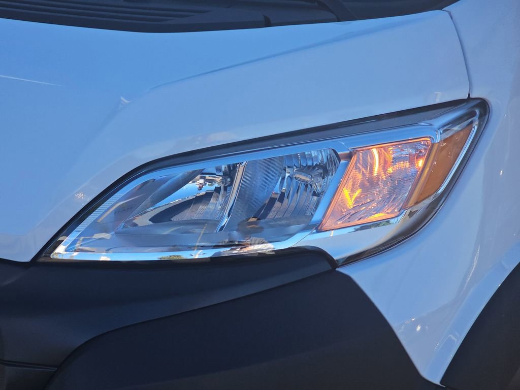 New 2026 RAM ProMaster 2500 w/ Convenience Group image 32