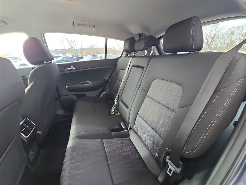 Used 2021 Kia Sportage LX image 22