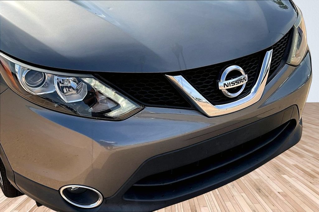 Used 2017 Nissan Rogue Sport SL AWD/4WD image 25