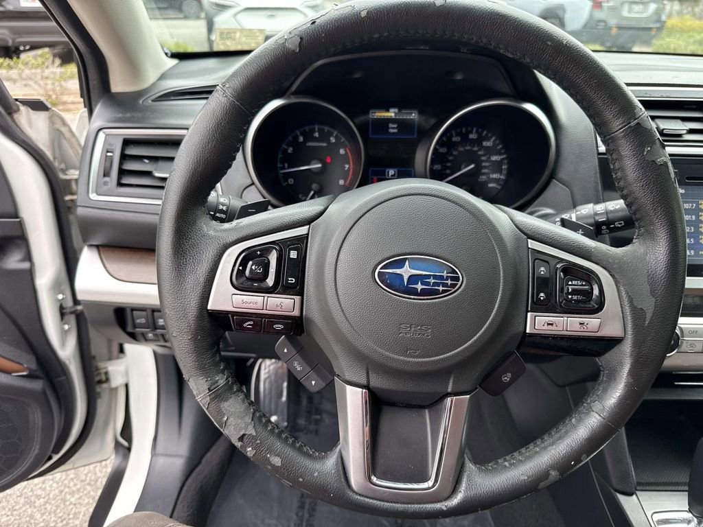 Used 2017 Subaru Outback 2.5i Touring AWD/4WD image 44