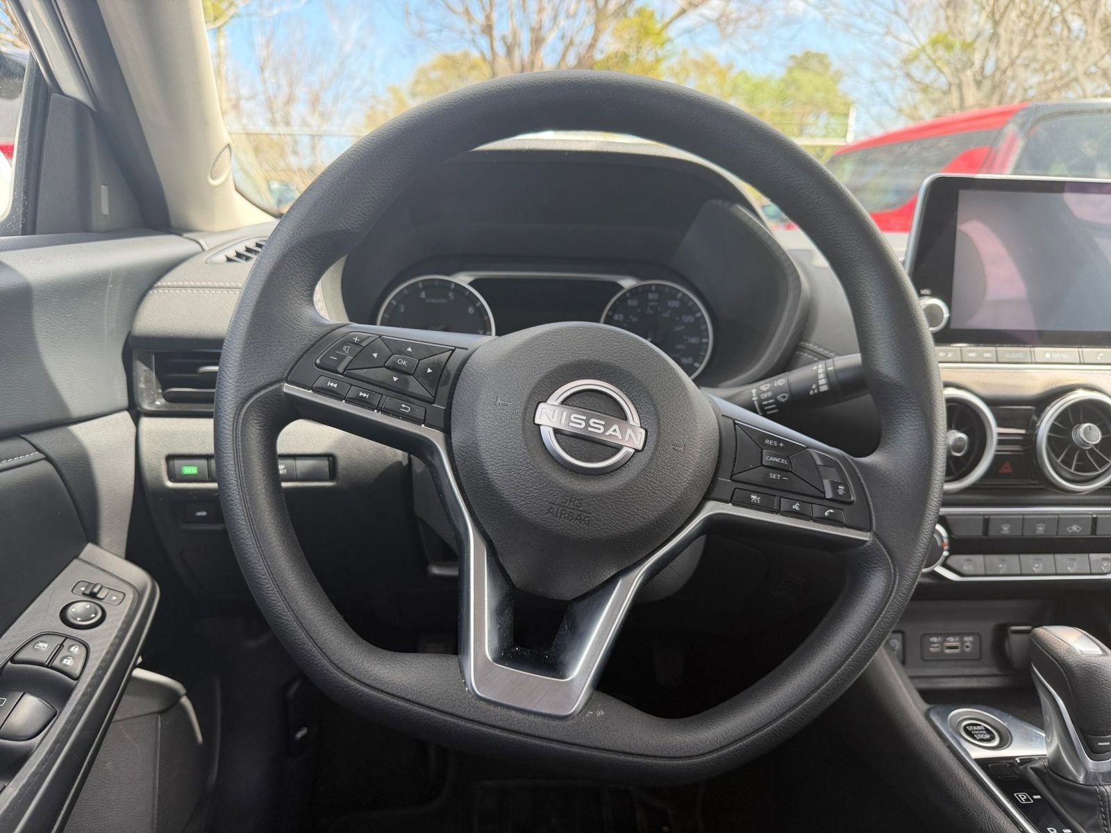 Used 2025 Nissan Sentra SV FWD image 25