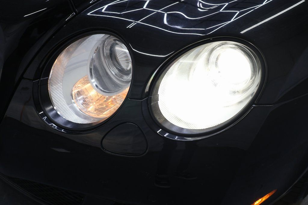 Used 2010 Bentley Continental GT Speed w/ Convenience Specification Pkg image 40