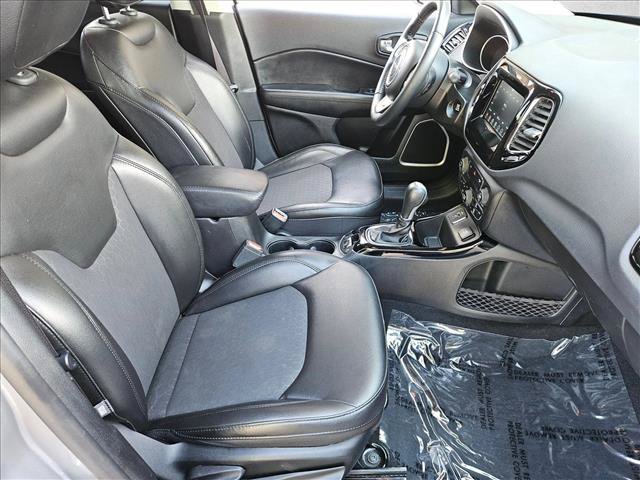 Used 2019 Jeep Compass Latitude FWD image 22