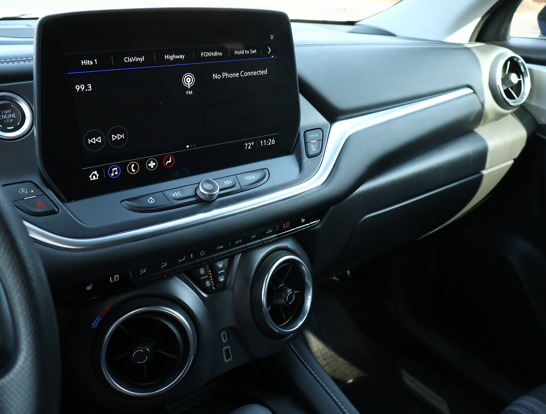 Used 2024 Chevrolet Blazer LT w/ Convenience Package FWD image 18