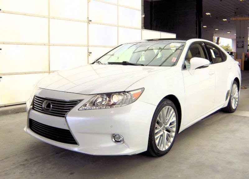 Used 2015 Lexus ES 350 w/ Ultra Luxury Package image 6
