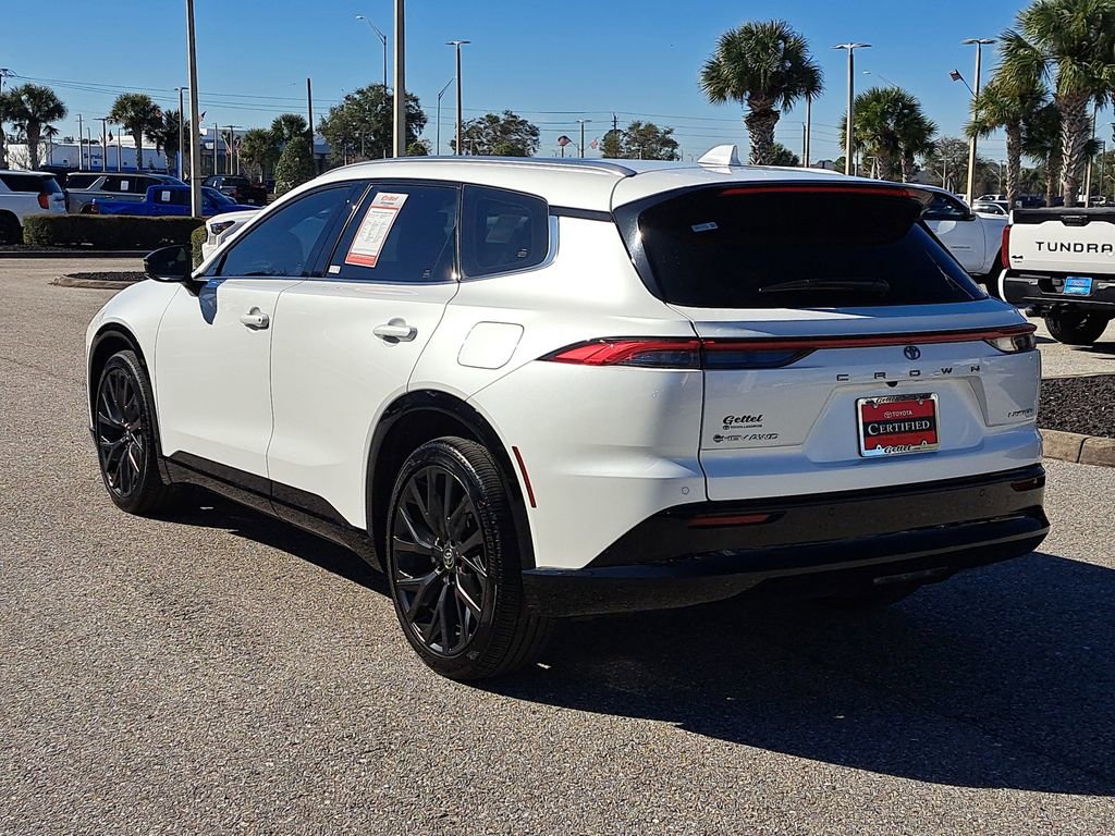 Certified 2025 Toyota Crown Signia Limited image 4