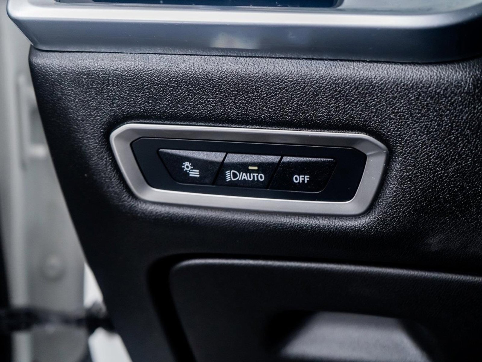 Used 2025 BMW X7 M60i image 50