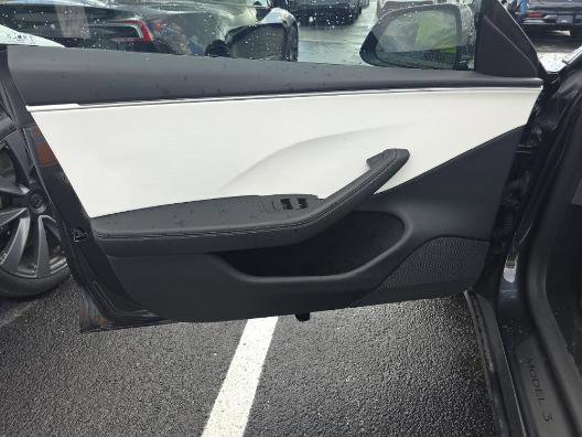 Used 2025 Tesla Model 3 Long Range image 9