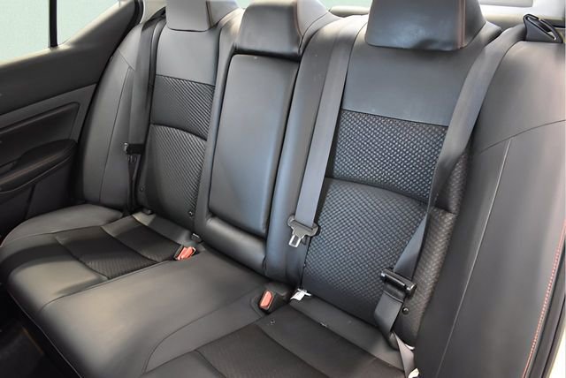 Used 2025 Nissan Altima 2.5 SR image 7