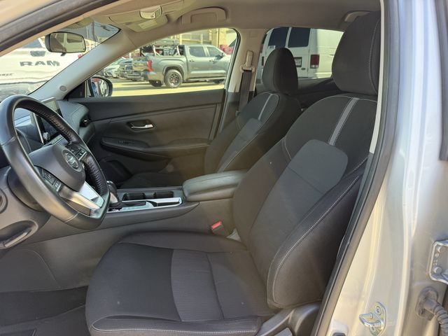 Used 2022 Nissan Sentra SV FWD image 25