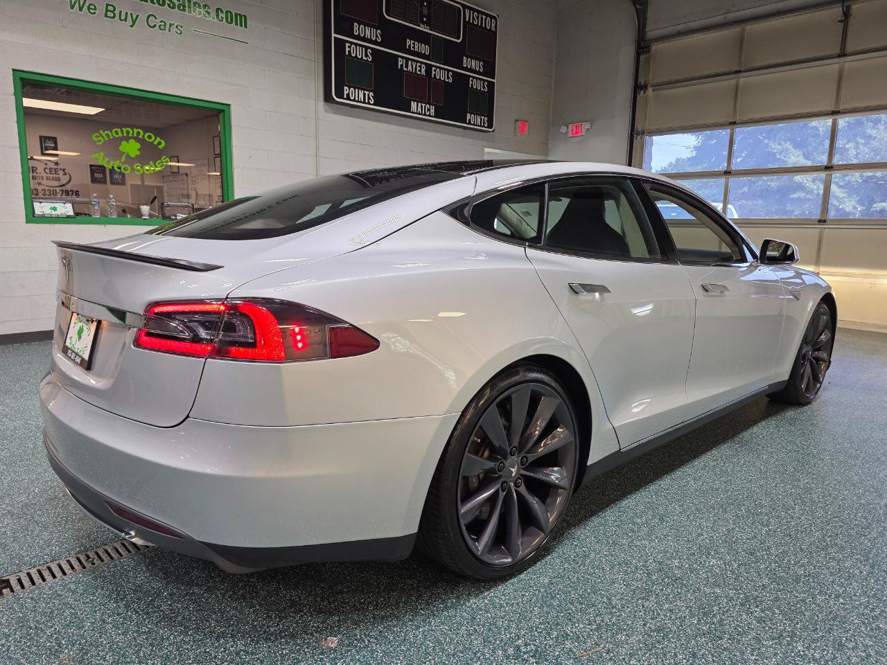 Used 2013 Tesla Model S Performance RWD image 6