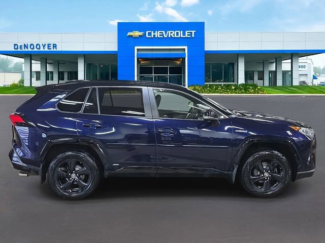 Used 2019 Toyota RAV4 XSE image 4