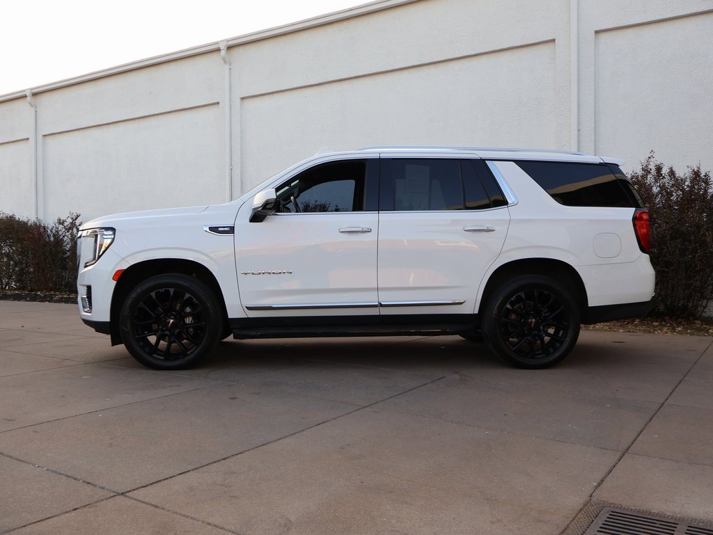 Used 2022 GMC Yukon SLT w/ SLT Luxury Package image 4