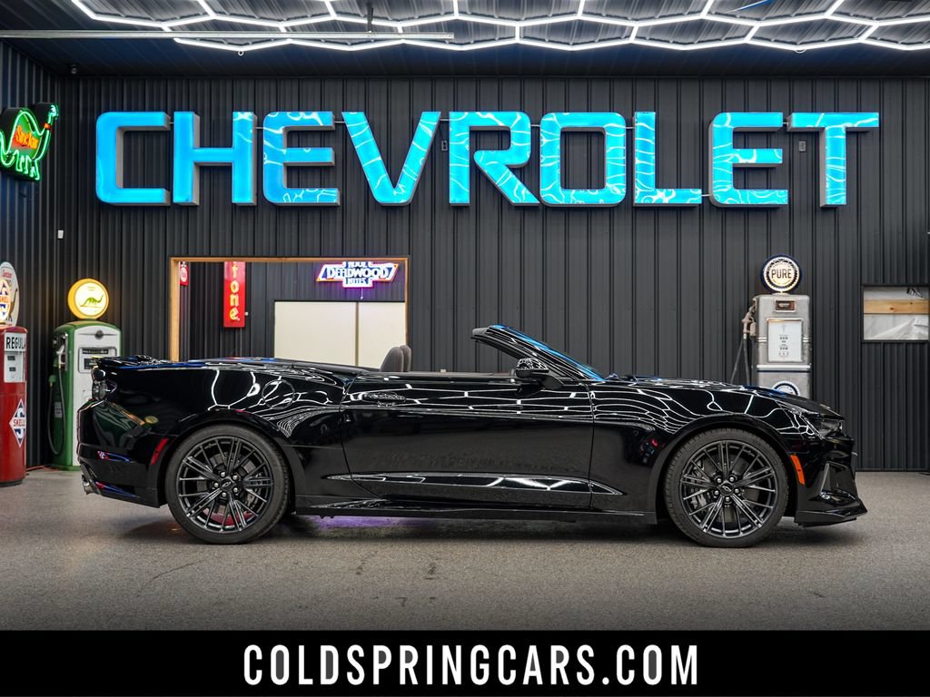 Used 2023 Chevrolet Camaro ZL1 RWD image 3