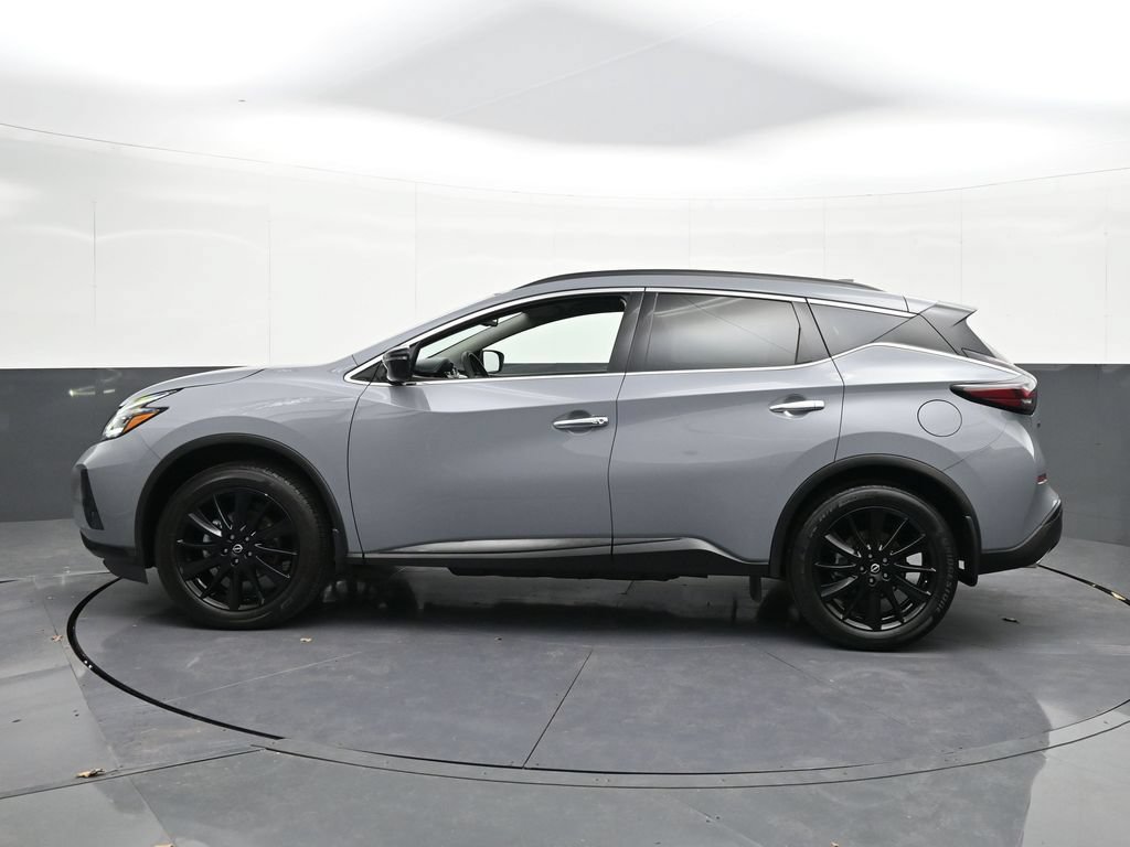 Used 2023 Nissan Murano SV w/ SV Midnight Edition Package FWD image 2