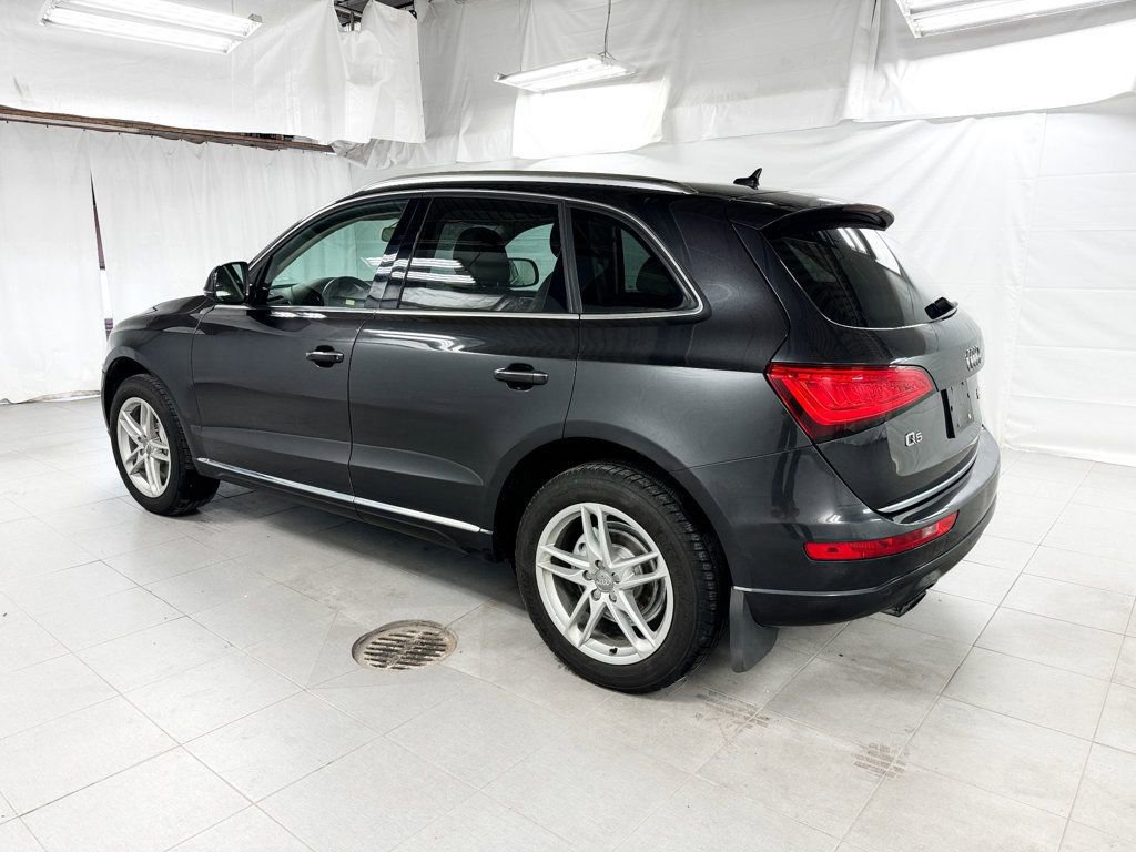 Used 2016 Audi Q5 2.0T Premium Plus w/ Technology Package image 3