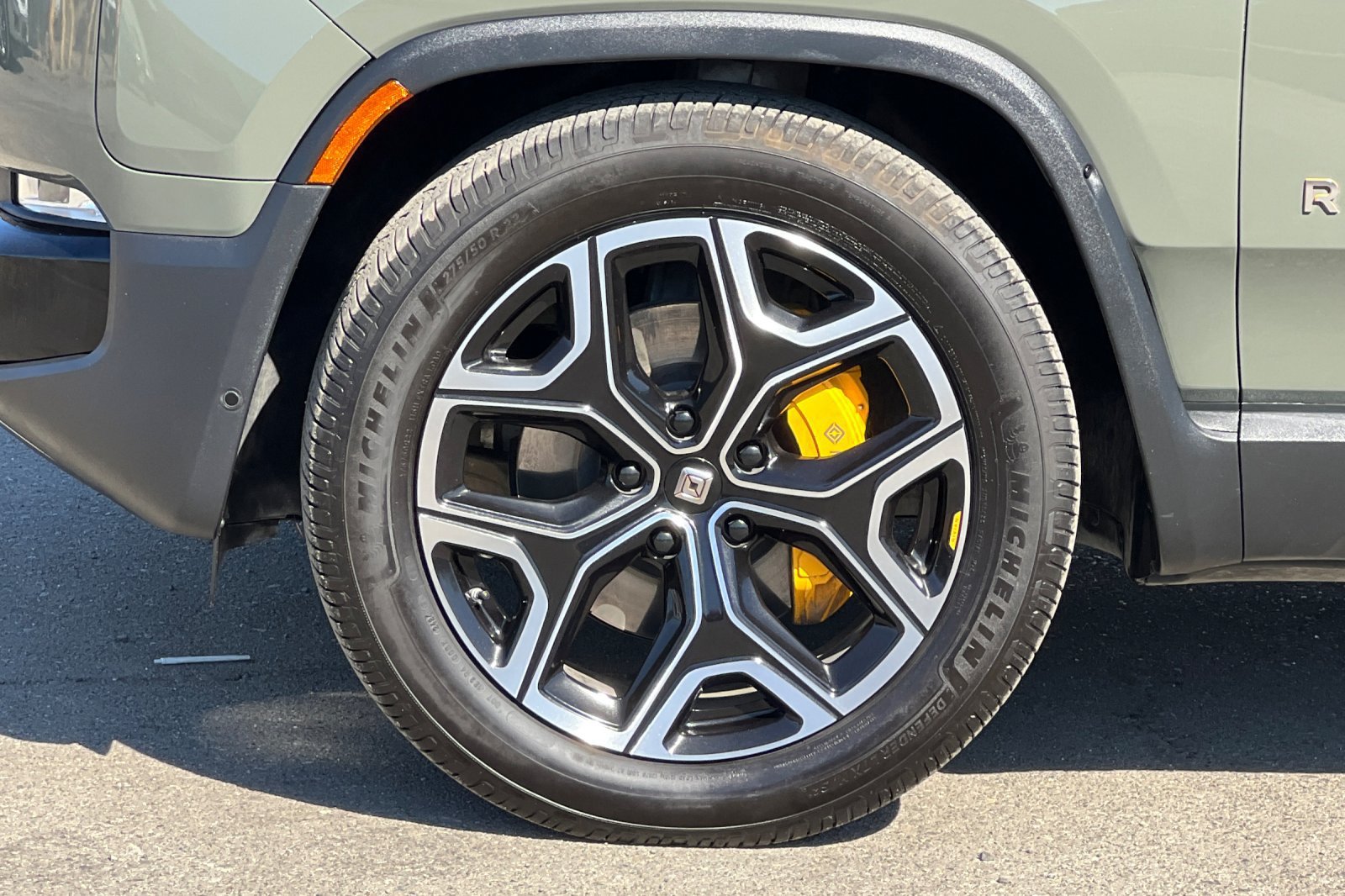 Used 2022 Rivian R1S Launch Edition Quad AWD/4WD image 27