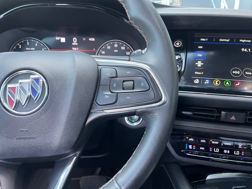 Used 2022 Buick Envision Avenir w/ Technology Package II FWD image 15