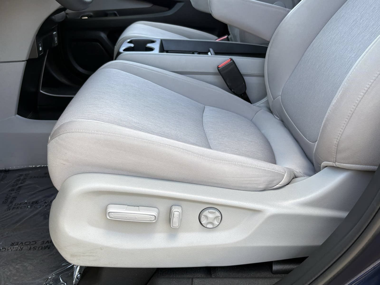 Certified 2024 Honda Odyssey EX image 24