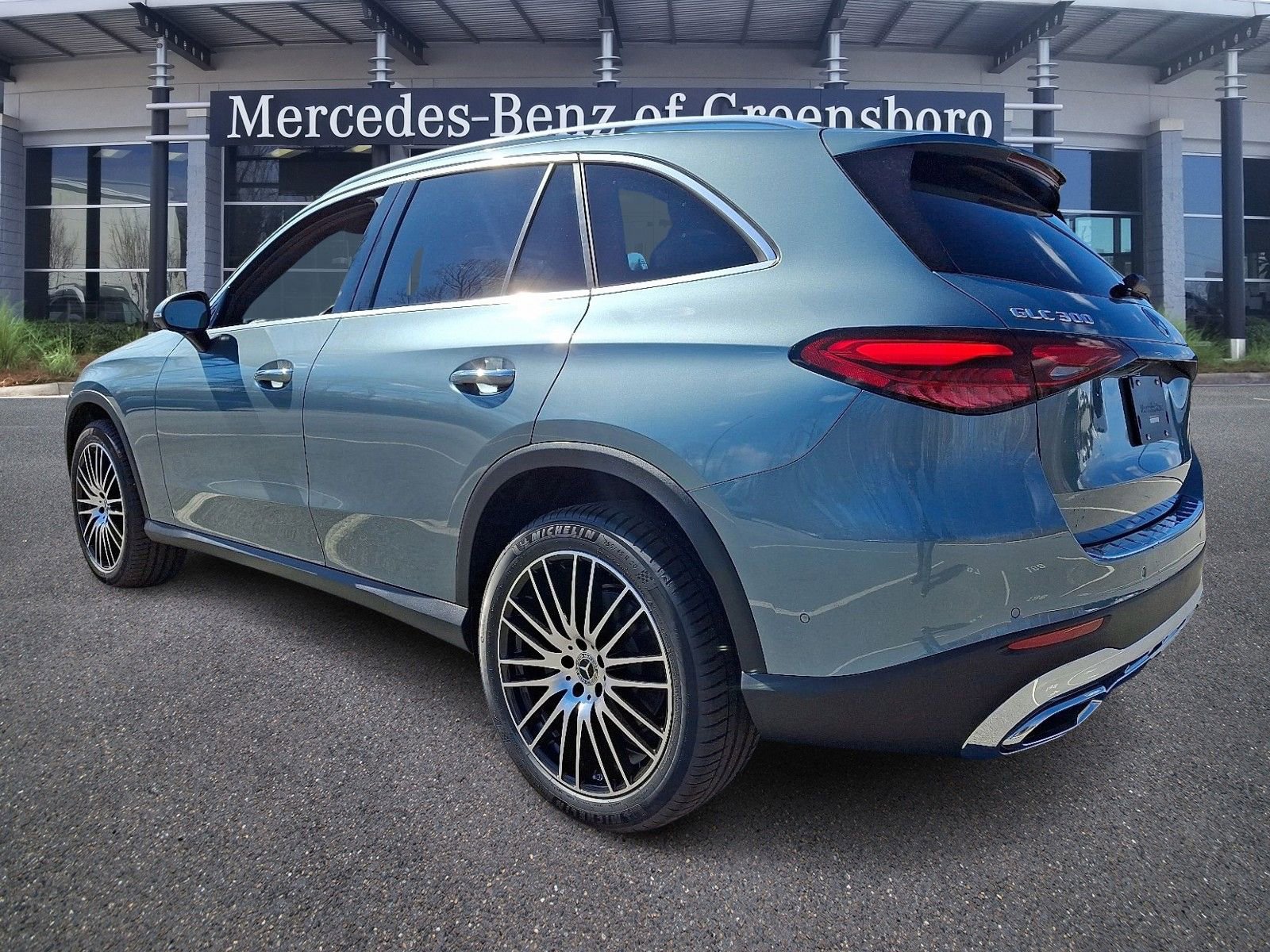 New 2026 Mercedes-Benz GLC 300 4MATIC image 4