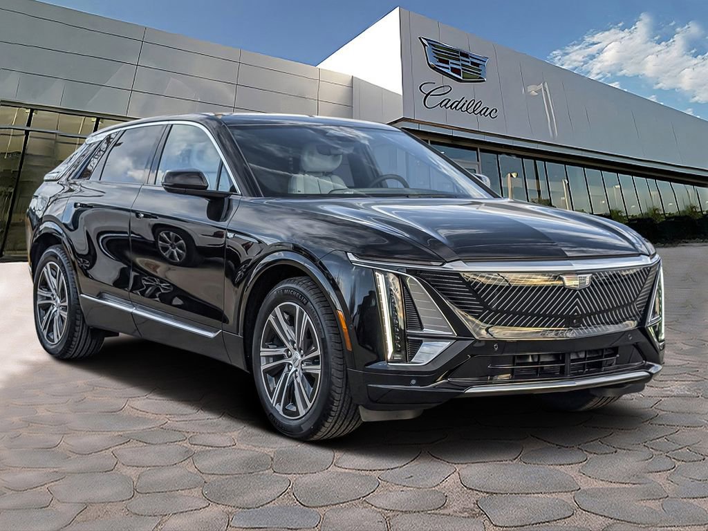 New 2026 Cadillac Lyriq Premium Luxury AWD/4WD image 5