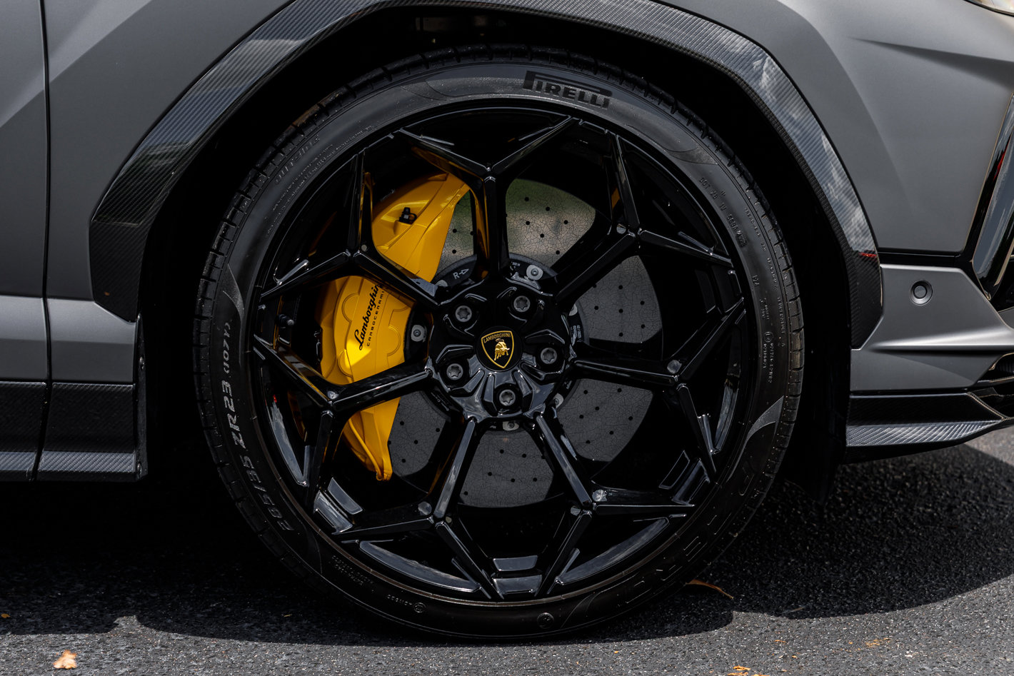Used 2024 Lamborghini Urus Performante AWD/4WD image 19