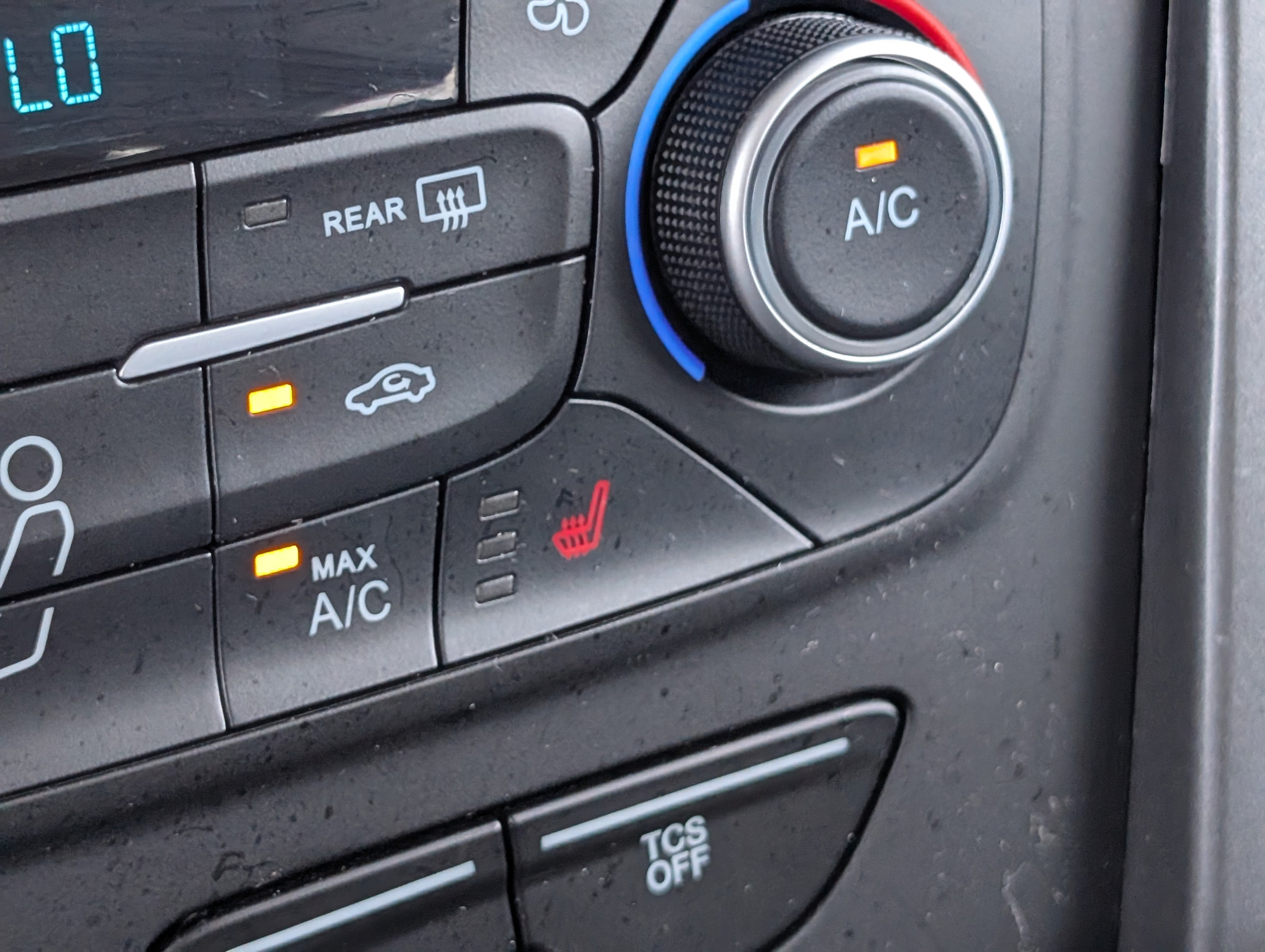 Used 2019 Ford Escape SEL AWD/4WD image 18
