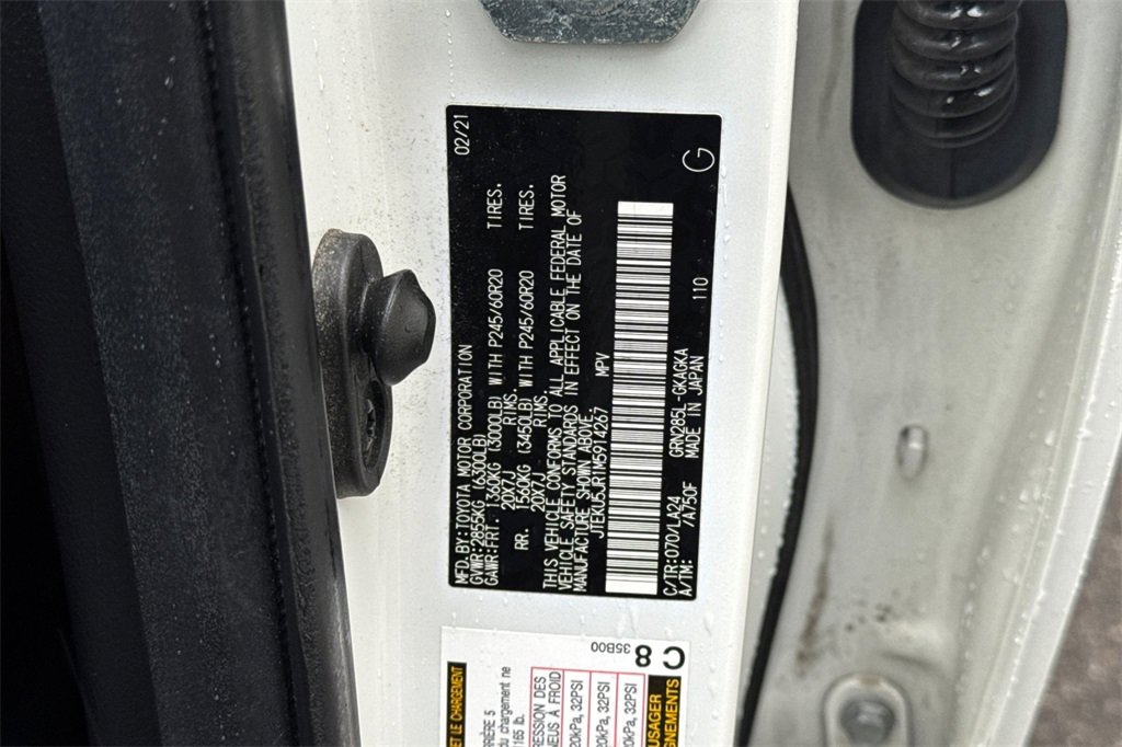 Used 2021 Toyota 4Runner Limited image 32