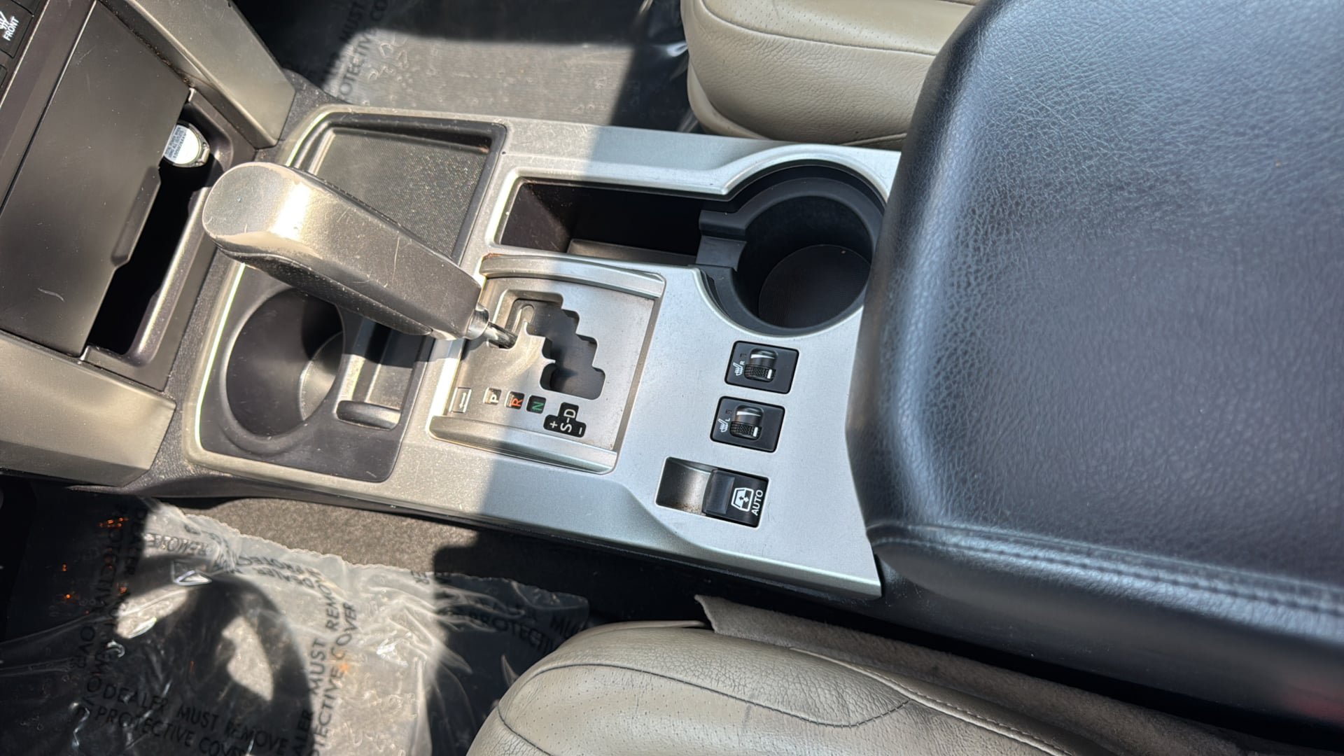 Used 2010 Toyota 4Runner Limited w/ Convenience Pkg RWD image 25