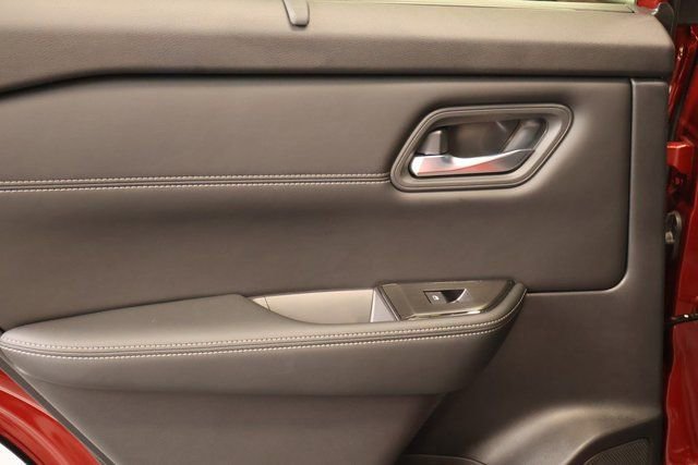 New 2026 Nissan Rogue SV image 24