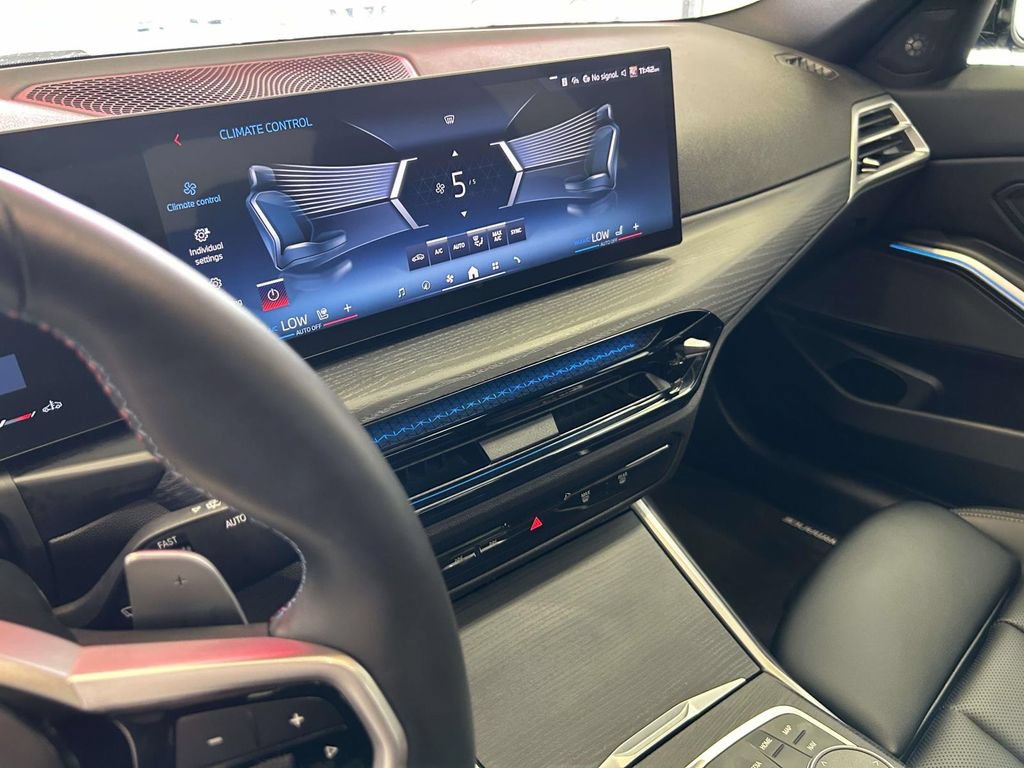 Used 2025 BMW M340i RWD image 23