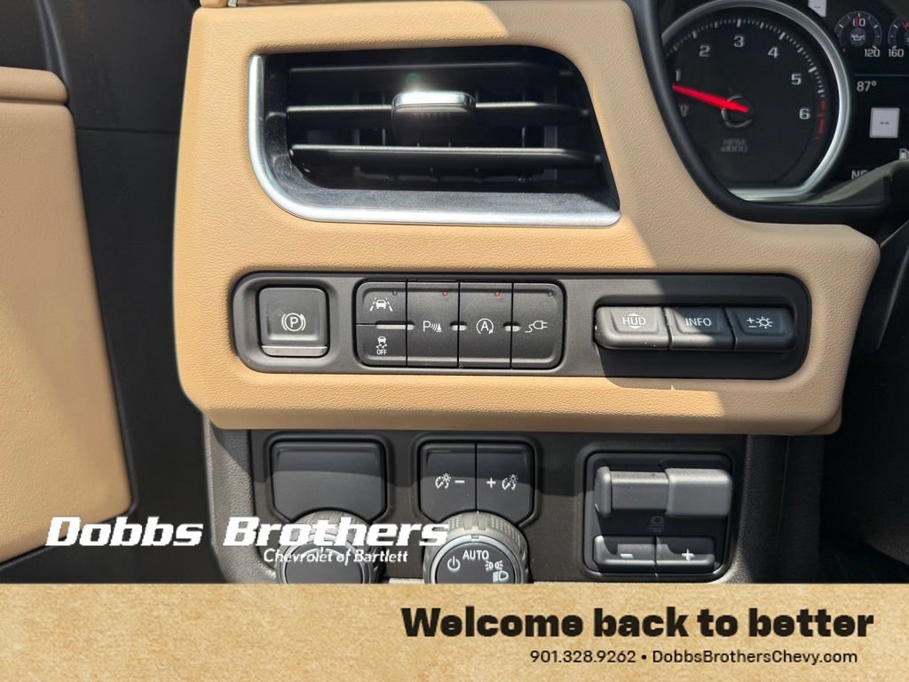 Used 2021 Chevrolet Tahoe Premier w/ Premium Package RWD image 16